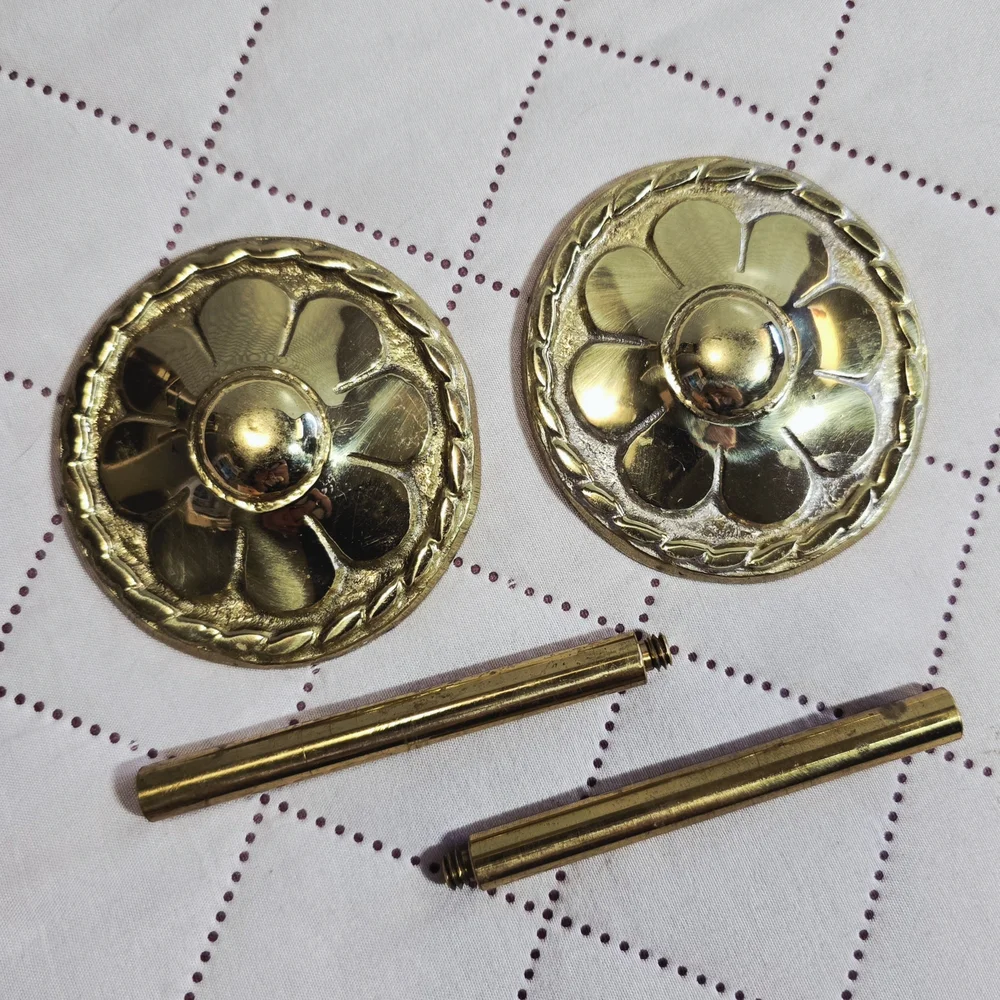 Vintage Brass Floral Rosette Curtain Tiebacks Pair 3.5